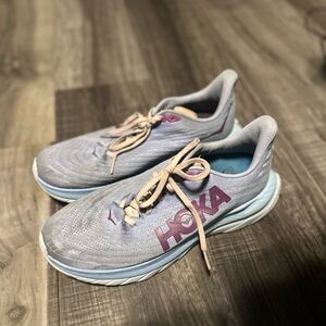 Hoka One One Mach 5 Women's Sz 10B Purple Blue Train Gym Athletic Running Shoe